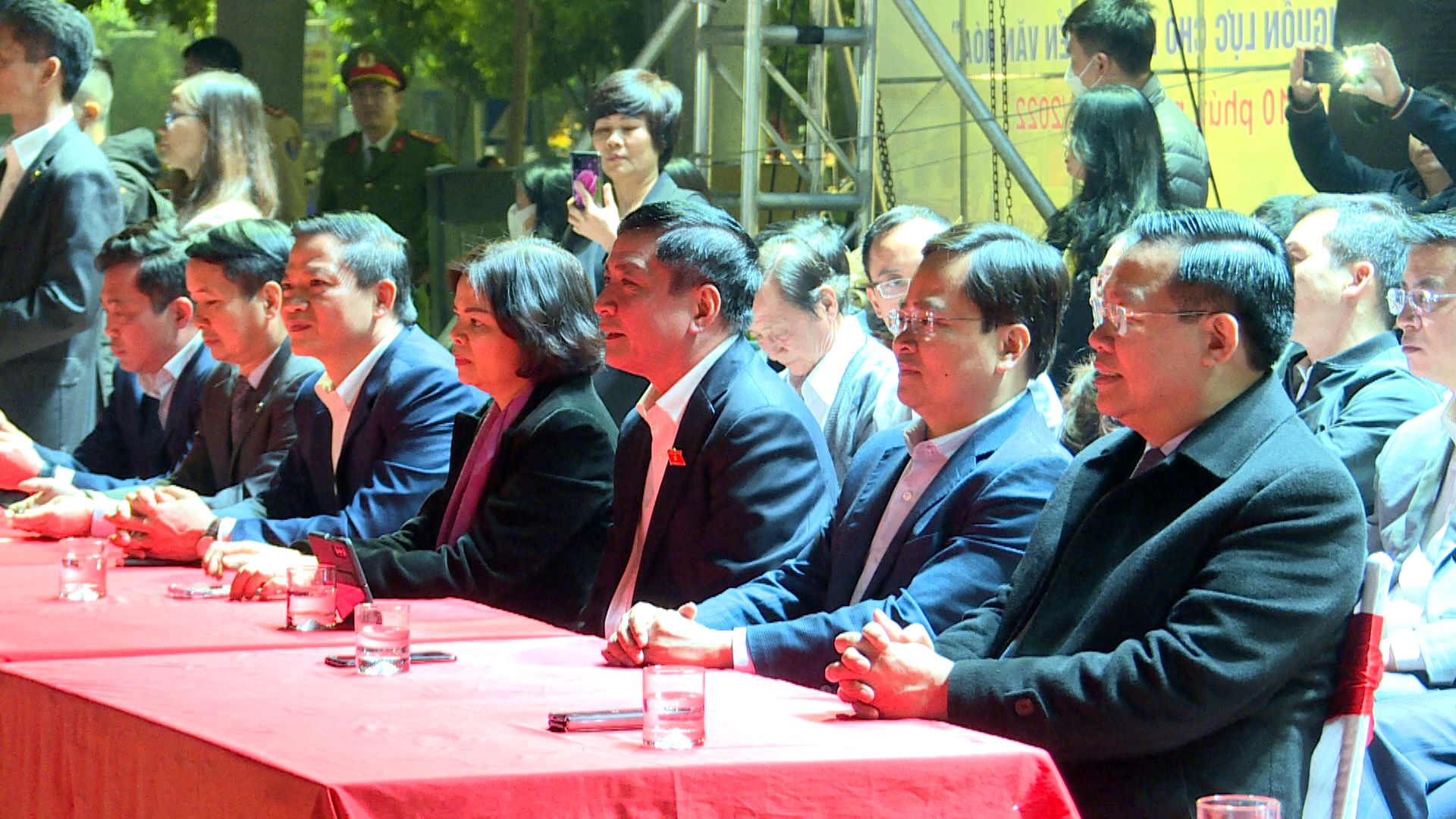 Chương trình hát Dân ca Quan họ trên thuyền chào mừng Hội thảo Văn hóa năm 2022