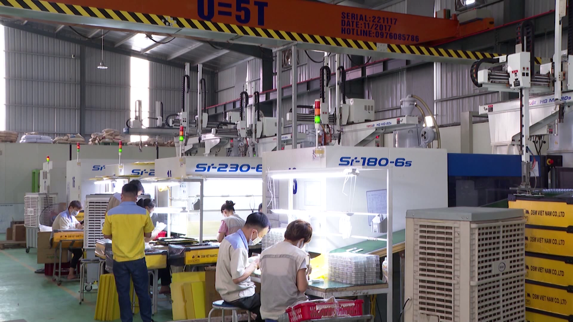 Thưởng Tết Nguyên đán 2023, bình quân 5,9 triệu đồng/người