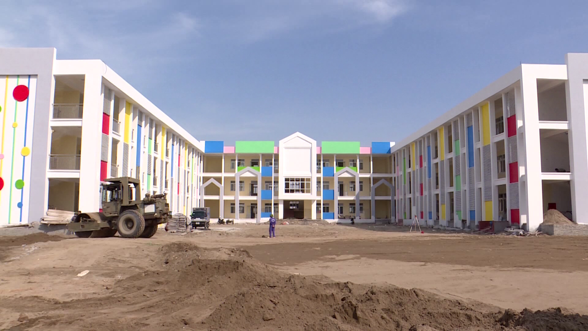Giao hơn 3.000 tỷ đồng vốn đầu tư công năm 2023 cho UBND cấp huyện