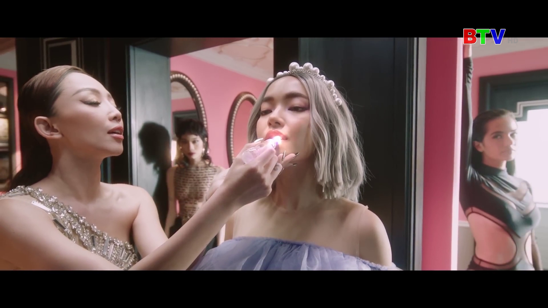 Jun Phạm và  MV mới đầy hoài niệm