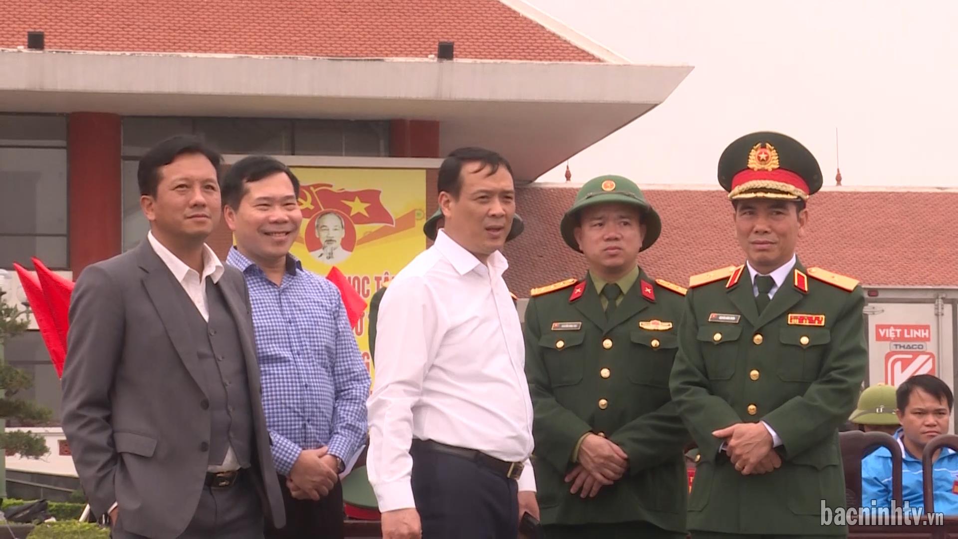 ​Lãnh đạo Quân khu 1 kiểm tra công tác tuyển quân tại huyện Thuận Thành