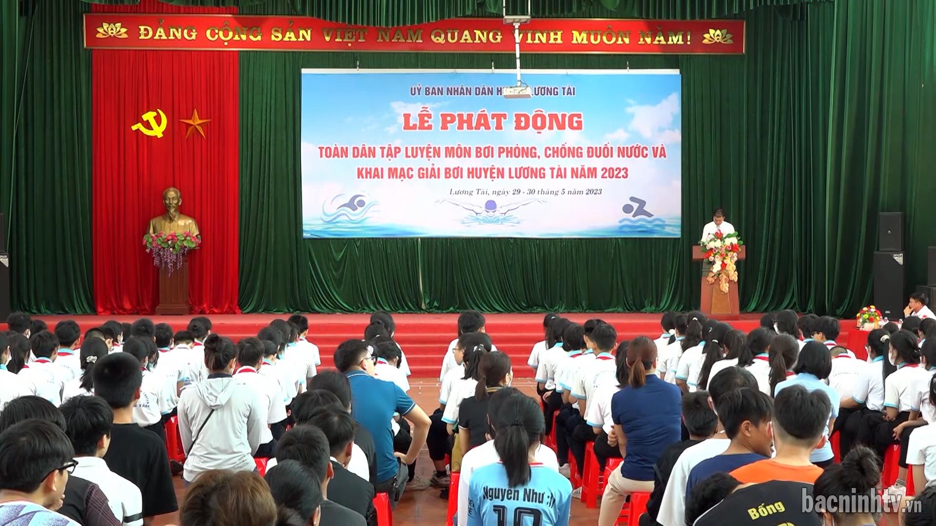 Lương Tài phát động luyện tập môn bơi và khai mạc giải bơi năm 2023