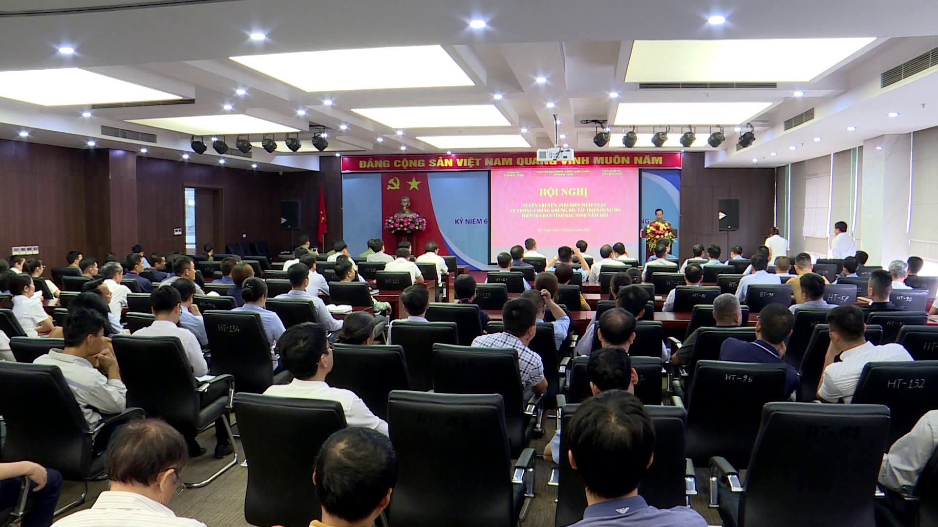 Tập huấn, phổ biến pháp luật về phòng, chống khủng bố, tài trợ khủng bố            