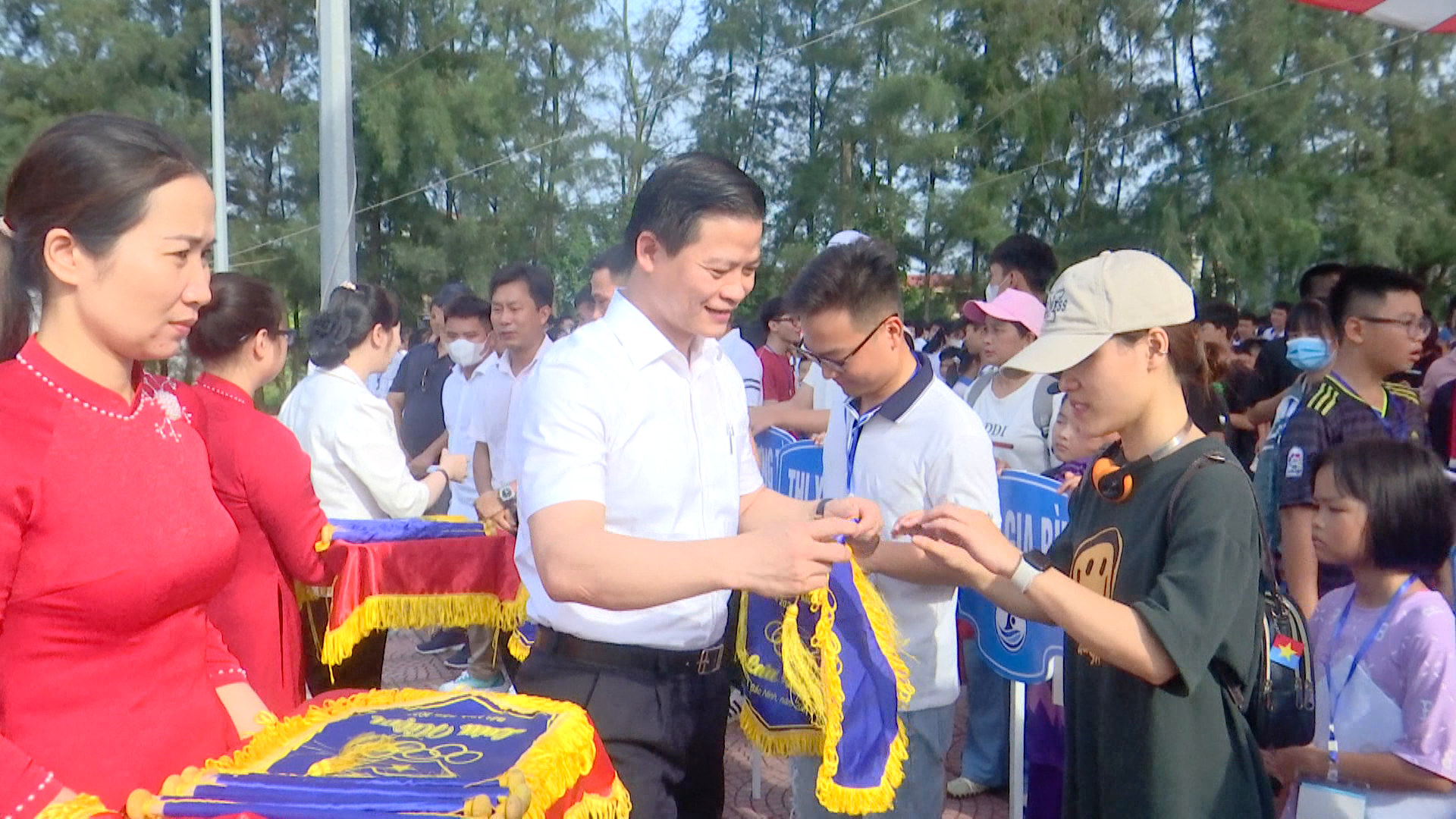 Phát động toàn dân tập luyện môn bơi, phòng chống đuối nước