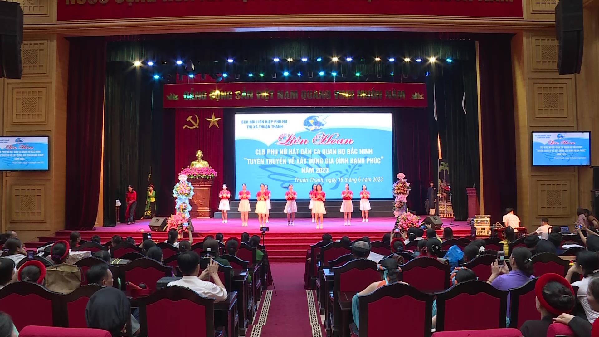 Thuận Thành Liên hoan văn nghệ chủ đề xây dựng gia đình hạnh phúc