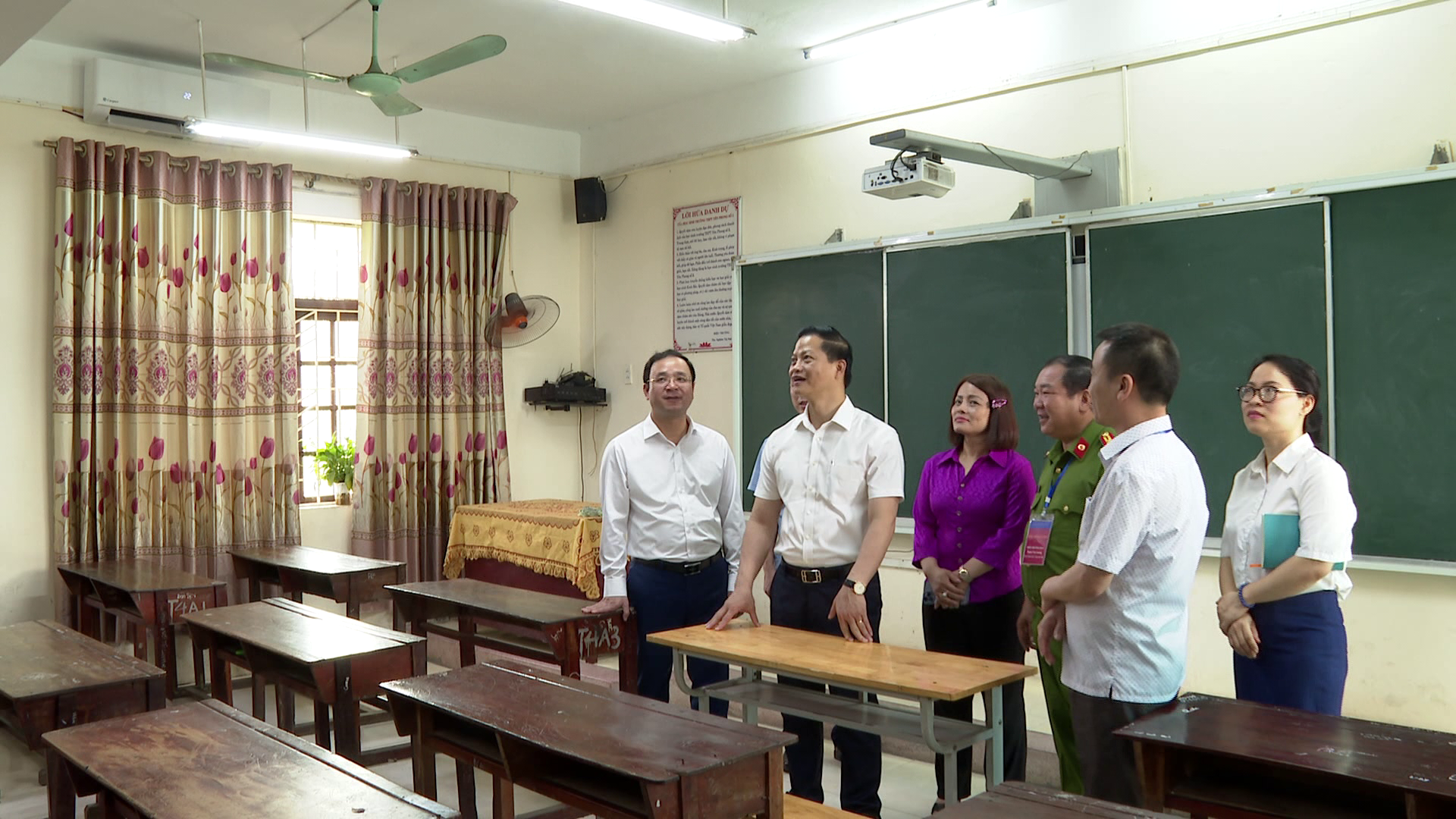 Lãnh đạo tỉnh kiểm tra công tác chuẩn bị thi tốt nghiệp Trung học Phổ thông 2023       