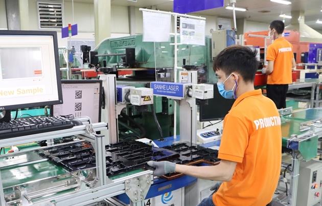 Giá trị sản xuất công nghiệp trong các KCN đạt trên 683.000 tỷ đồng