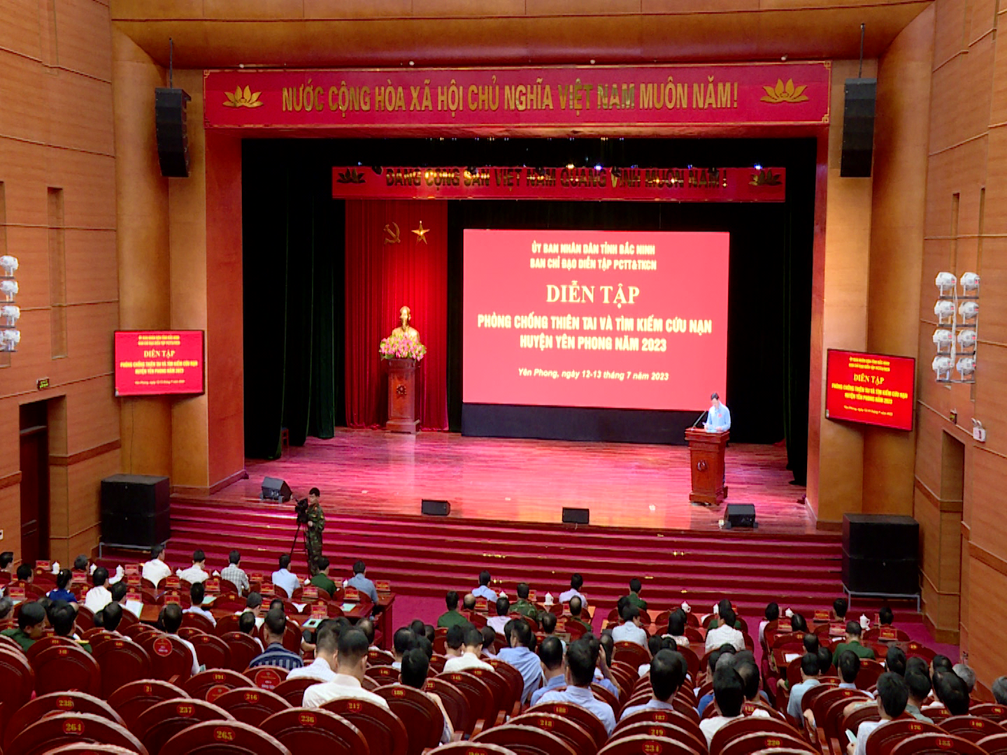 Yên Phong hoàn thành diễn tập phòng, chống thiên tai và tìm kiếm cứu nạn năm 2023