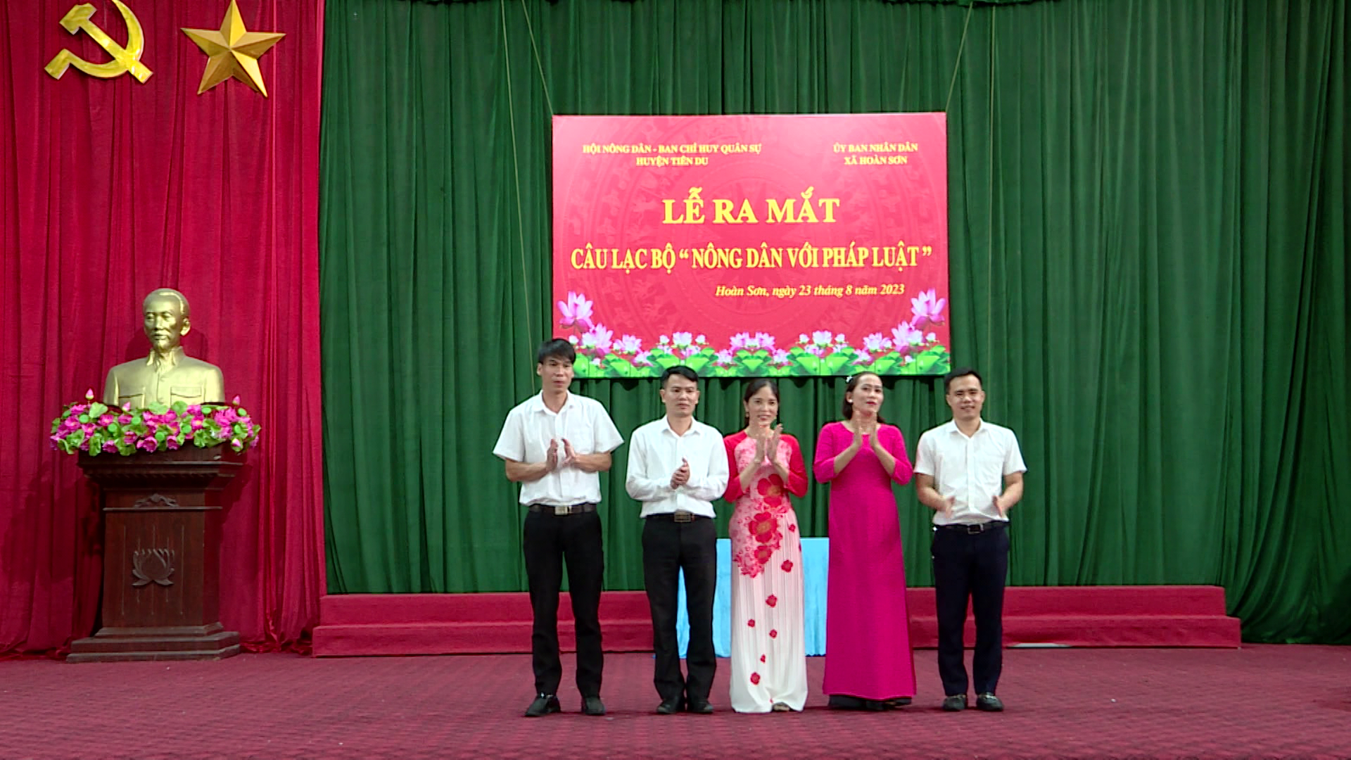 Ra mắt Câu lạc bộ “Nông dân với pháp luật” 