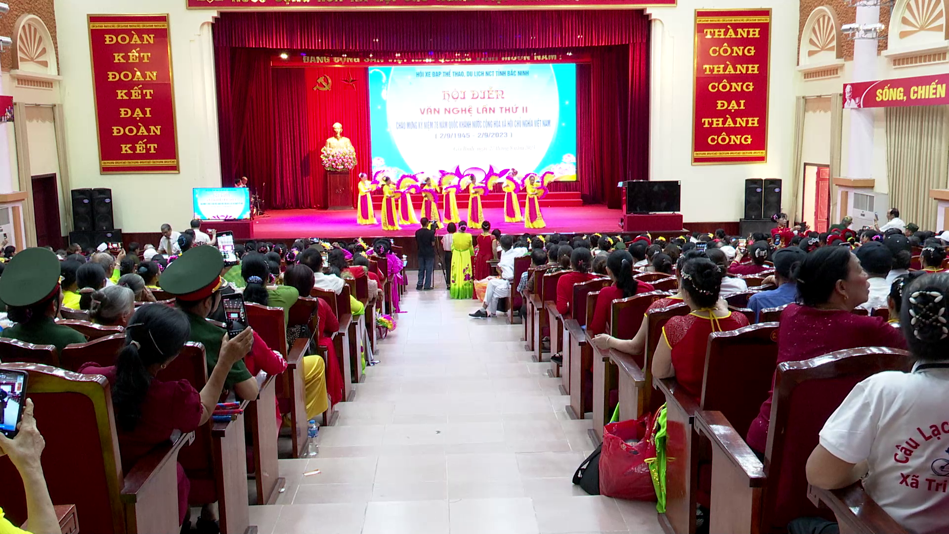 Hội diễn văn nghệ quần chúng CLB Thể thao người cao tuổi  mừng quốc khánh 02/9