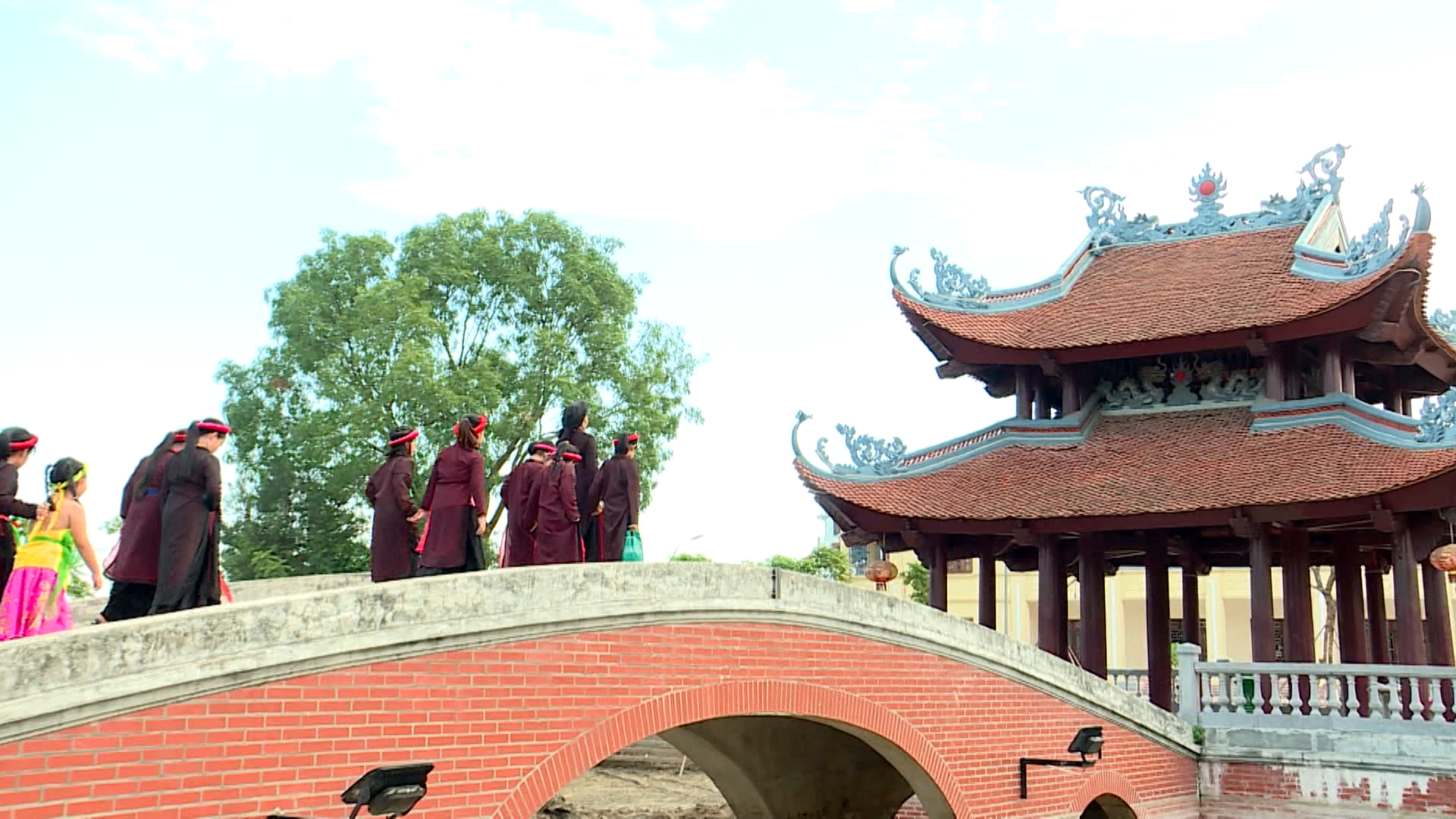 Hỗ trợ kinh phí đối với làng Quan họ, CLB nghệ thuật trình diễn dân gian
