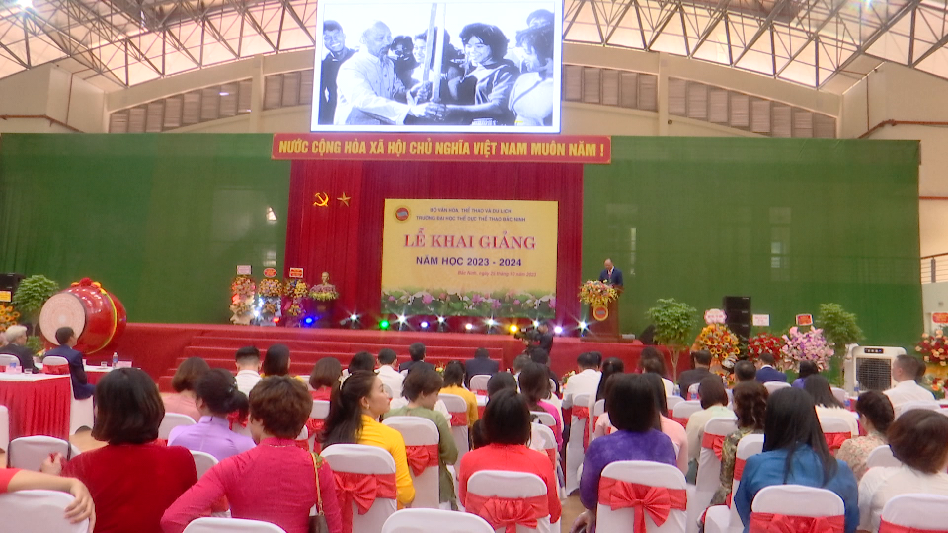 Trường Đại học TDTT Bắc Ninh khai giảng năm học mới