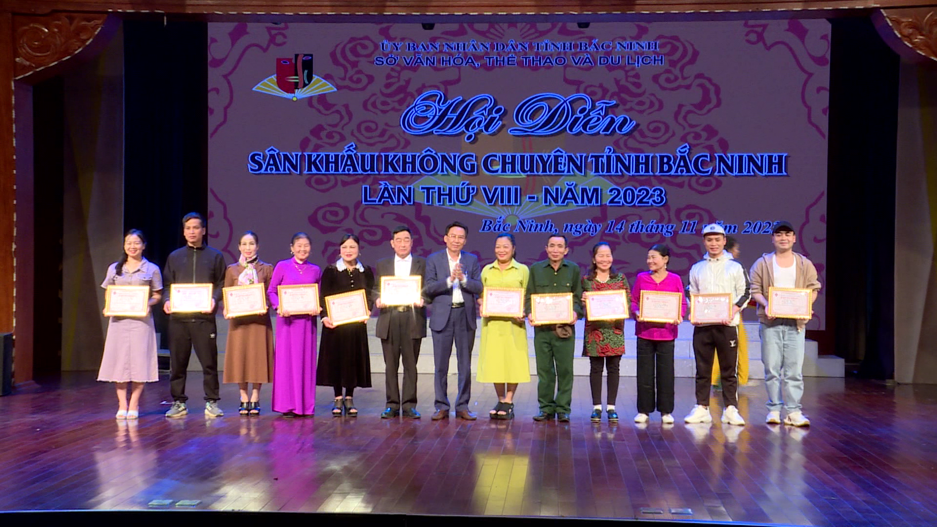 Bế mạc Hội diễn sân khấu không chuyên tỉnh Bắc Ninh lần thứ III