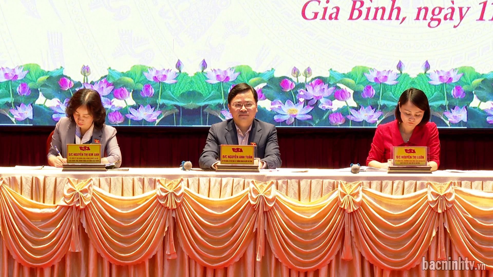 Đoàn ĐBQH tỉnh tiếp xúc cử tri huyện Gia Bình, Lương Tài và thị xã Thuận Thành,  Quế Võ