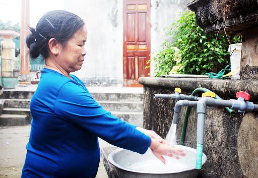 100% hộ gia đình trên địa bàn tỉnh sử dụng nước hợp vệ sinh