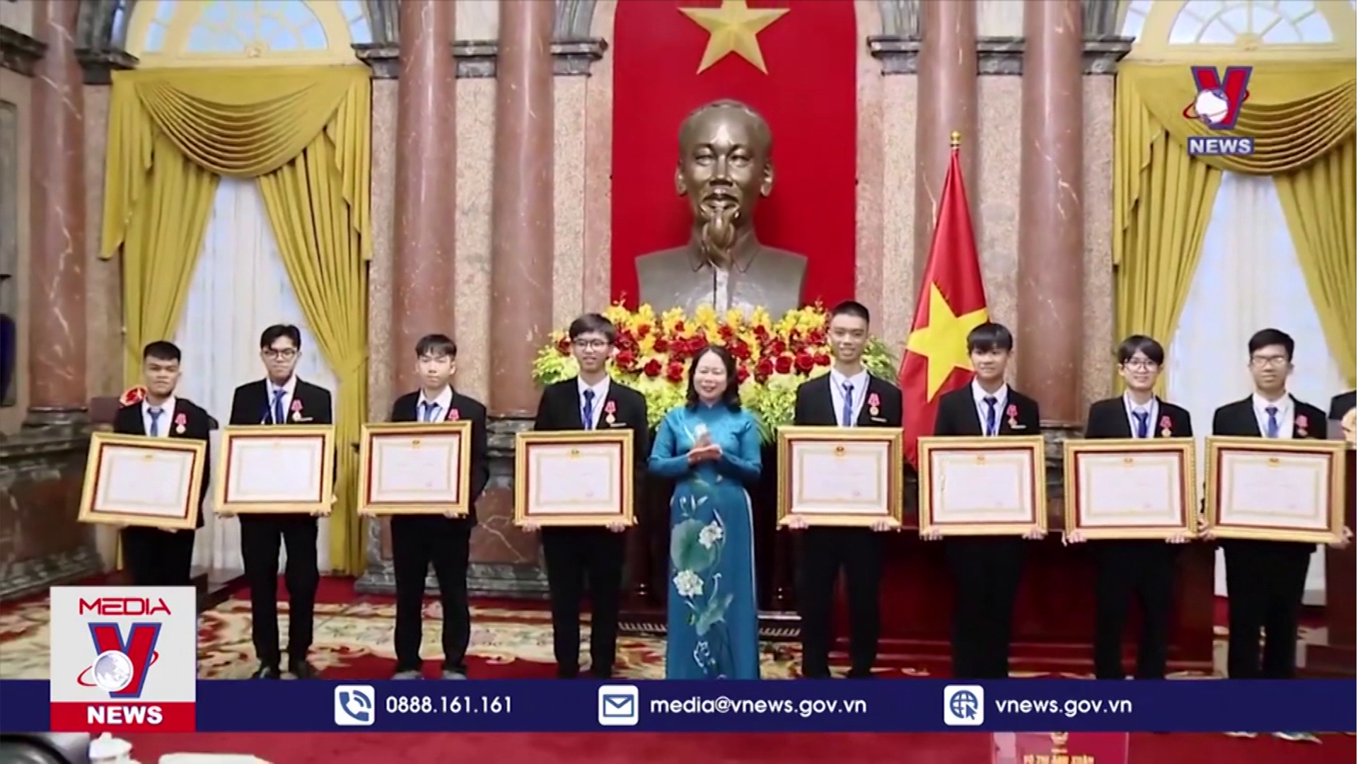 02 học sinh Bắc Ninh vinh dự được nhận Huân chương Lao động hạng Nhì