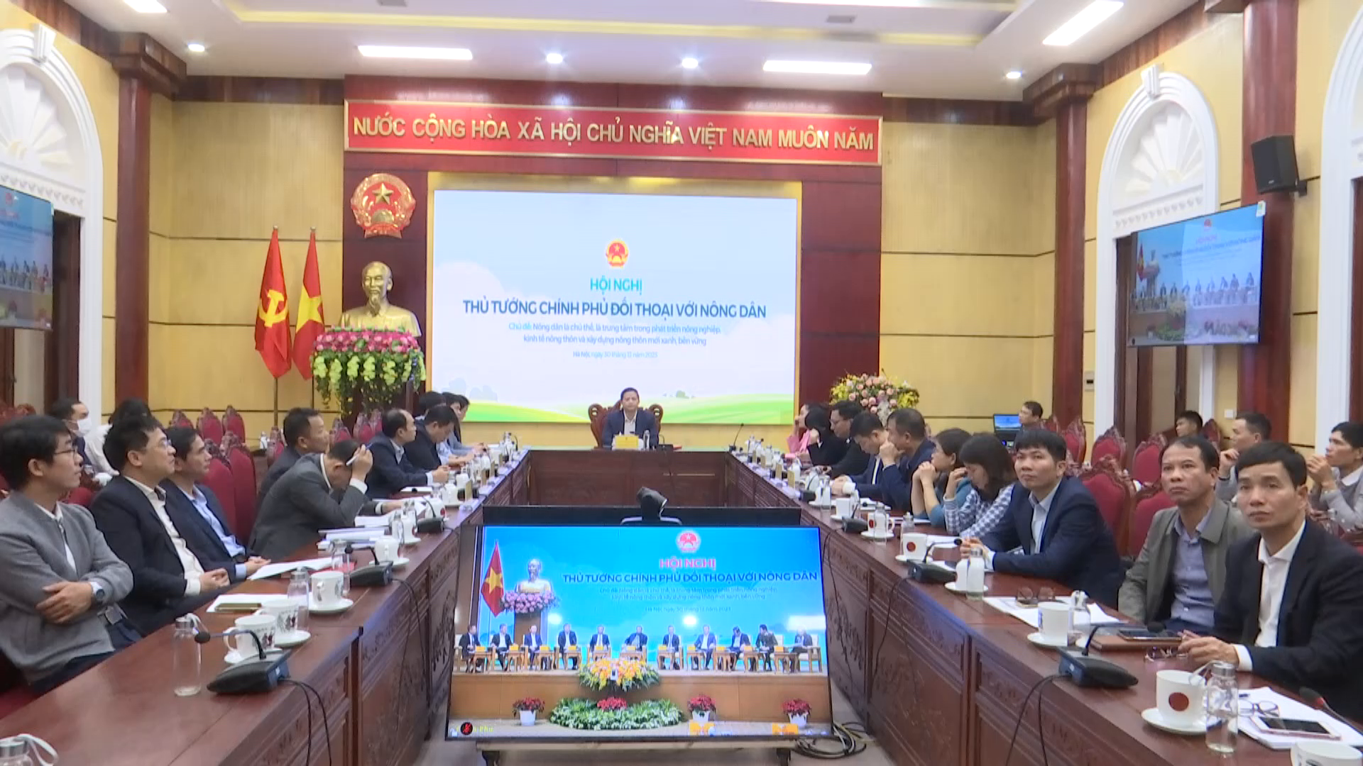 Thủ tướng Chính phủ đối thoại với nông dân 