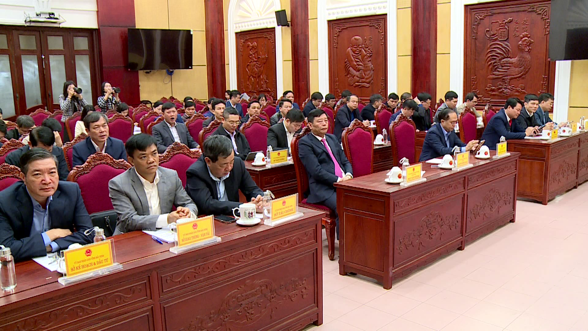 Phát động đợt cao điểm hoàn thành di chuyển nghĩa trang, mộ chí  dự án đường Vành đai 4 – Vùng Thủ đô            