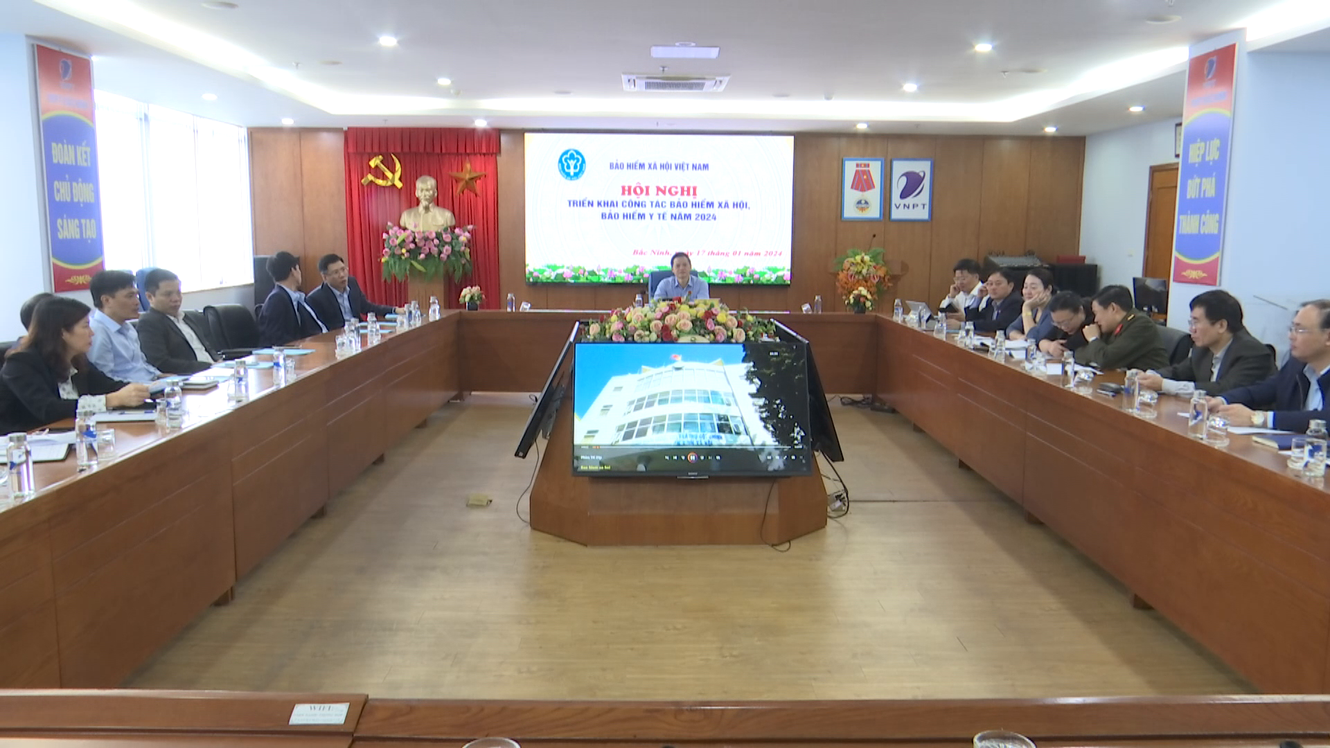 Hội nghị trực truyến toàn quốc triển khai công tác BHXH, BHYT năm 2024         