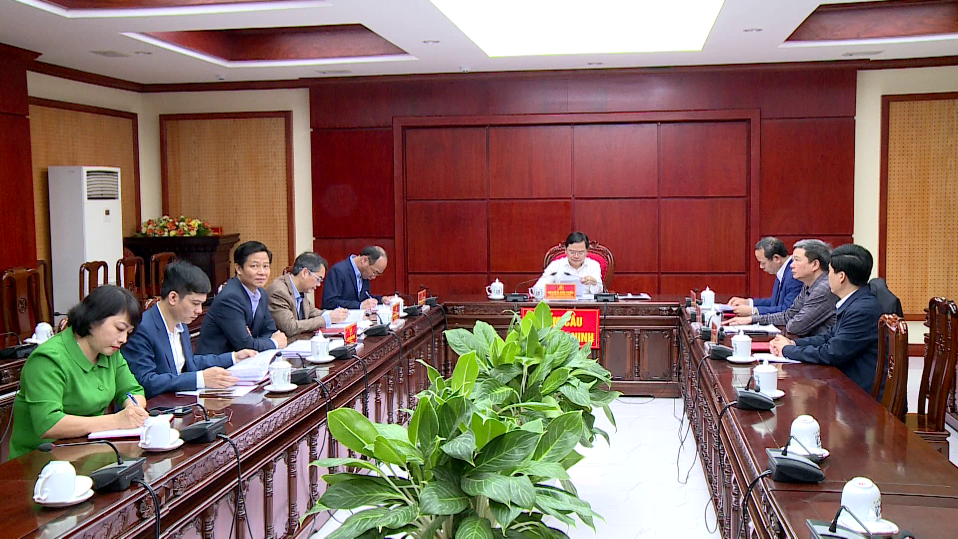 Thường trực Ban Bí thư giao ban với Bí thư các Tỉnh ủy, Thành ủy            