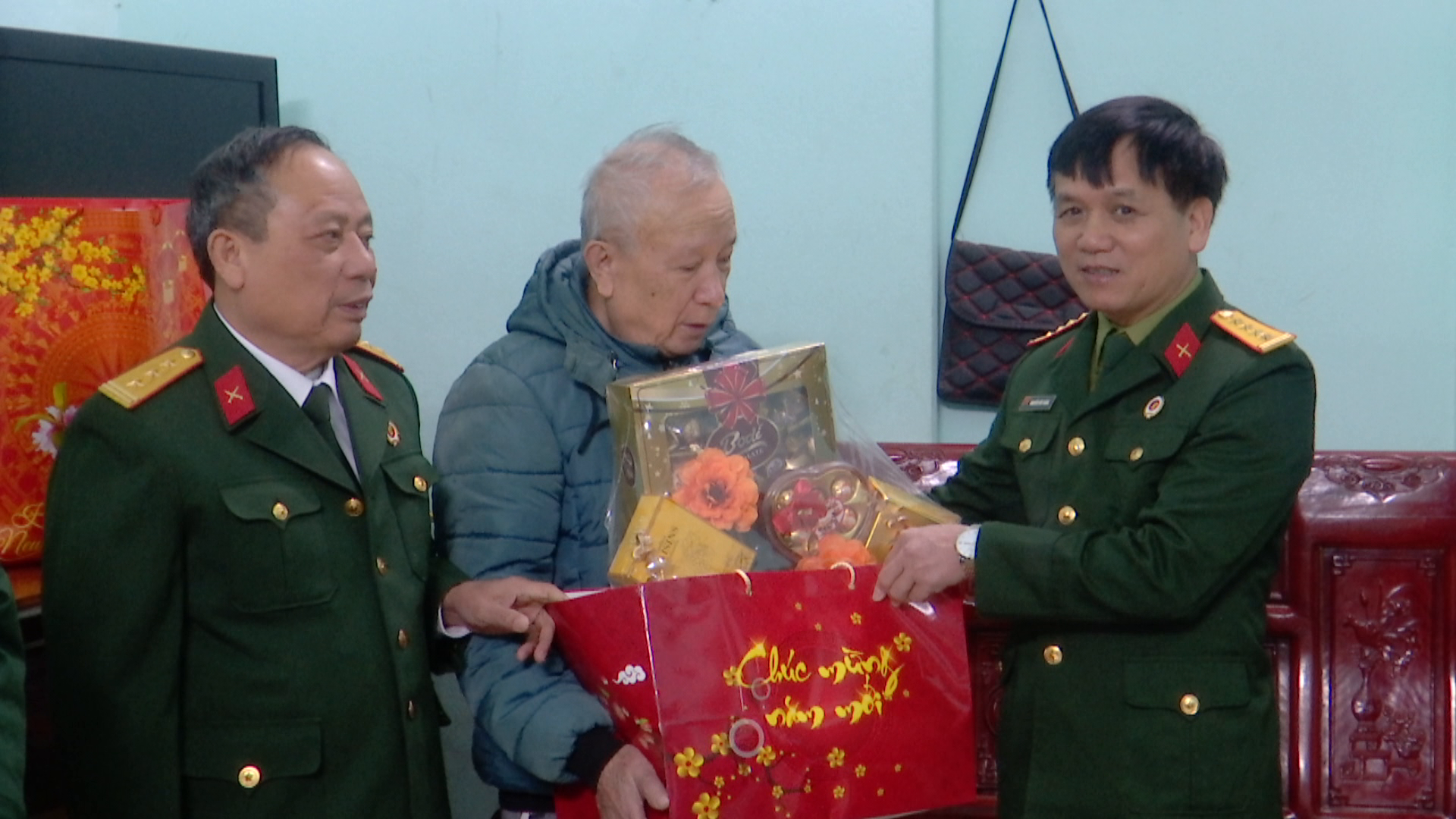 Hội Cựu chiến binh tỉnh thăm, tặng quà Tết Nguyên đán 2024