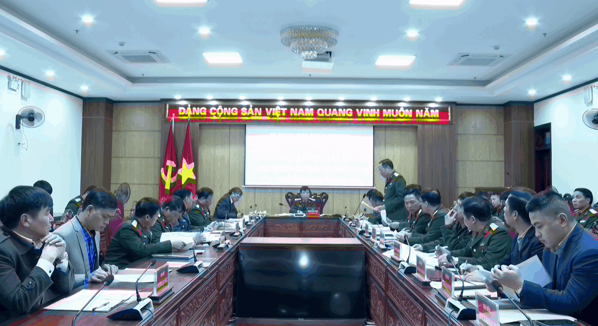 Gặp mặt cấp uỷ, chính quyền địa phương và các đơn vị đóng quân trên địa bàn