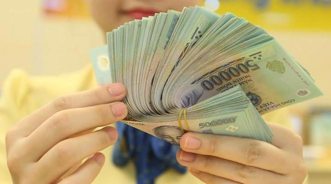Người lao động có được tạm ứng lương trước khi nghỉ Tết?