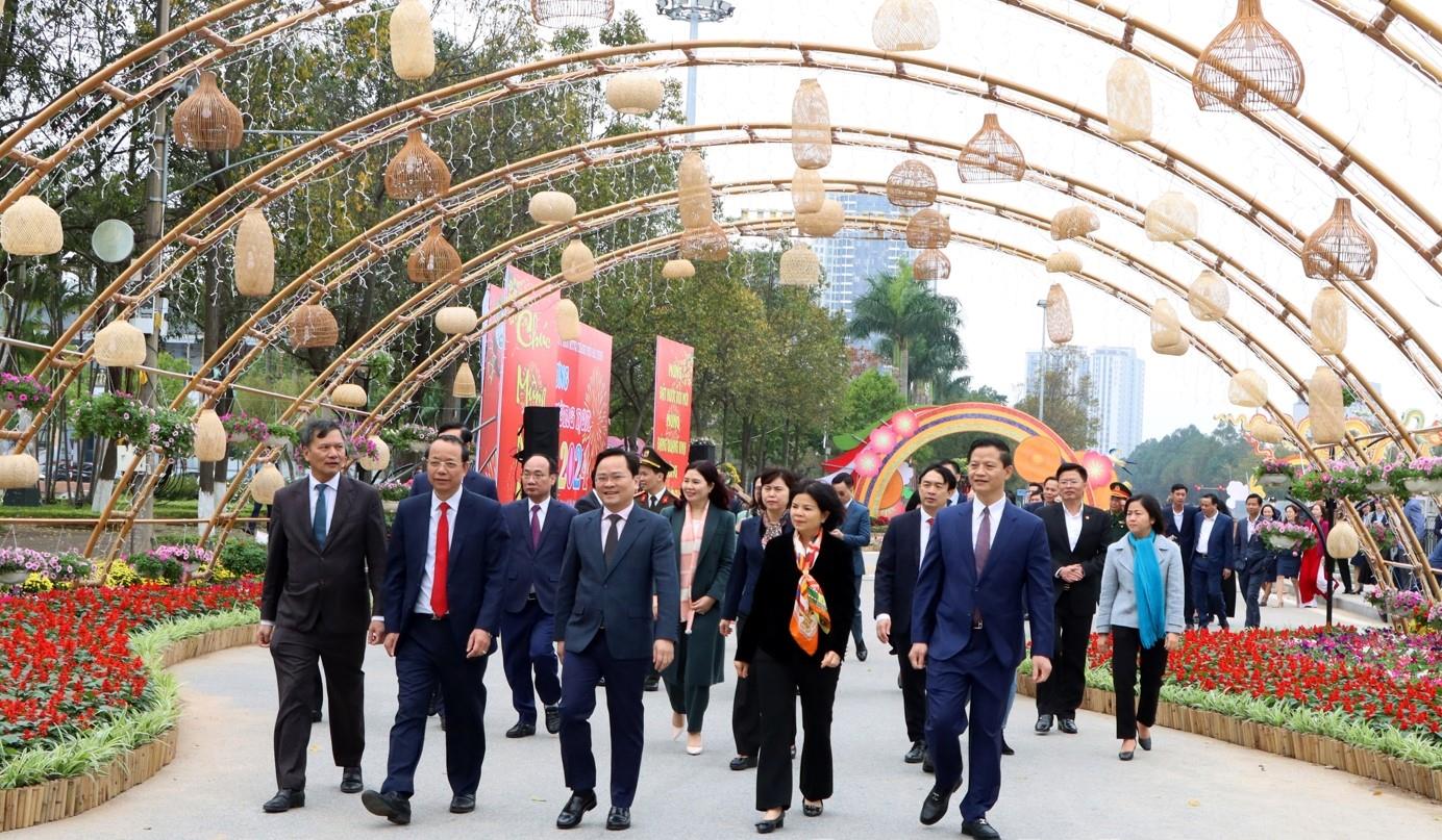 Bắc Ninh: Khai trương đường hoa xuân Giáp Thìn 2024