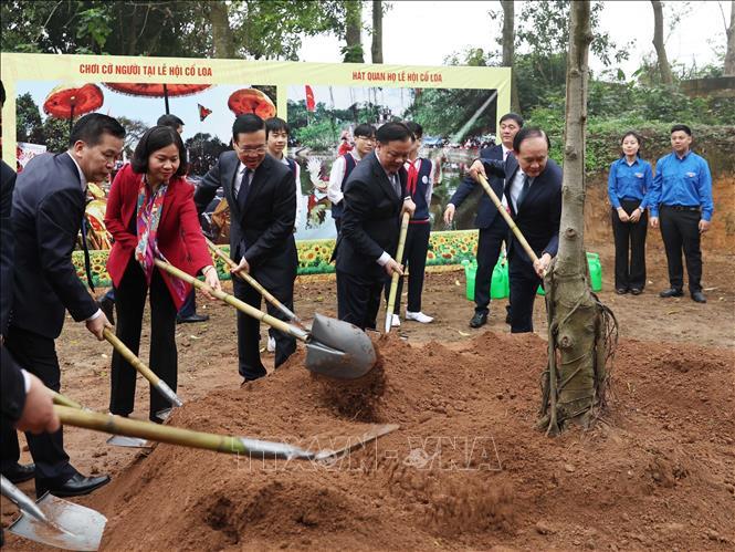Chủ tịch nước Võ Văn Thưởng dâng hương tưởng niệm Đức vua An Dương Vương