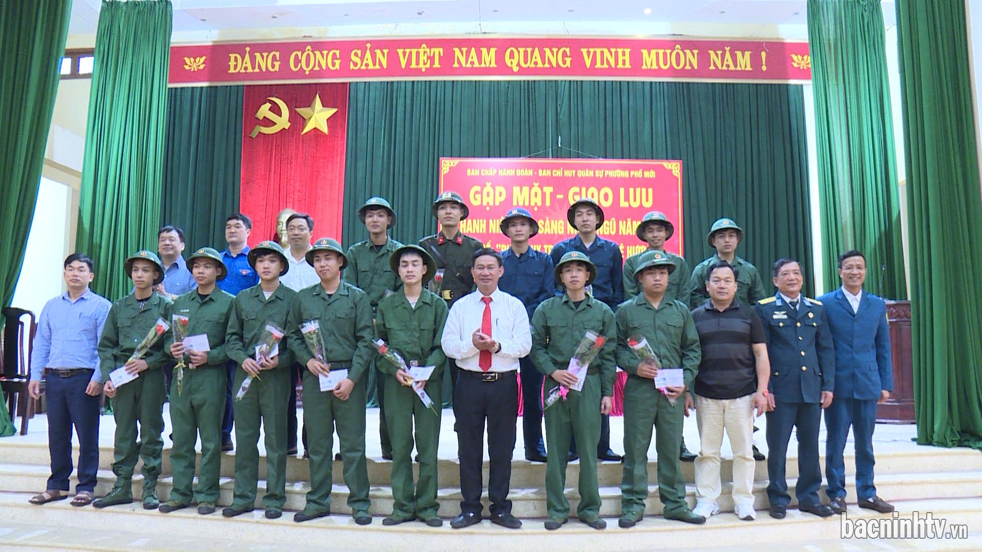 Quế Võ cấp phát quân trang cho tân binh lên đường nhập ngũ 2024