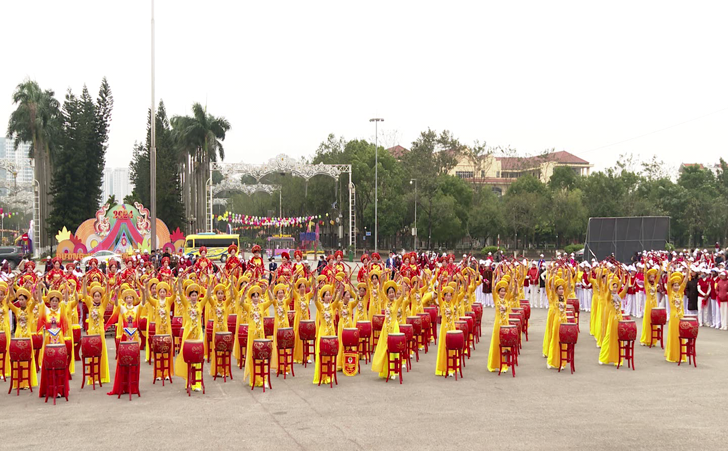Sôi nổi chương trình đồng diễn thể dục dưỡng sinh Hội Người cao tuổi tỉnh