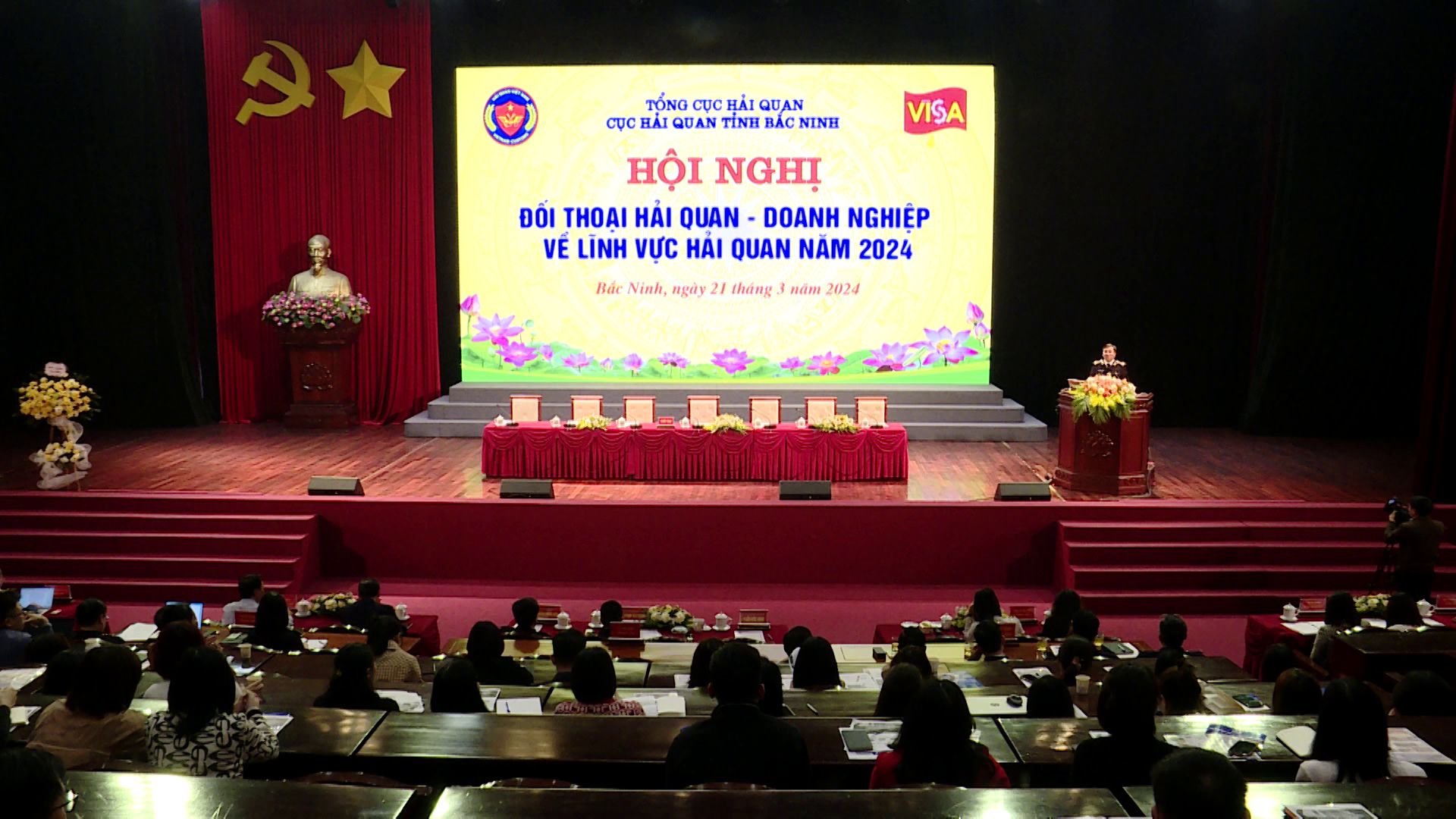 Đối thoại với doanh nghiệp về lĩnh vực hải quan 