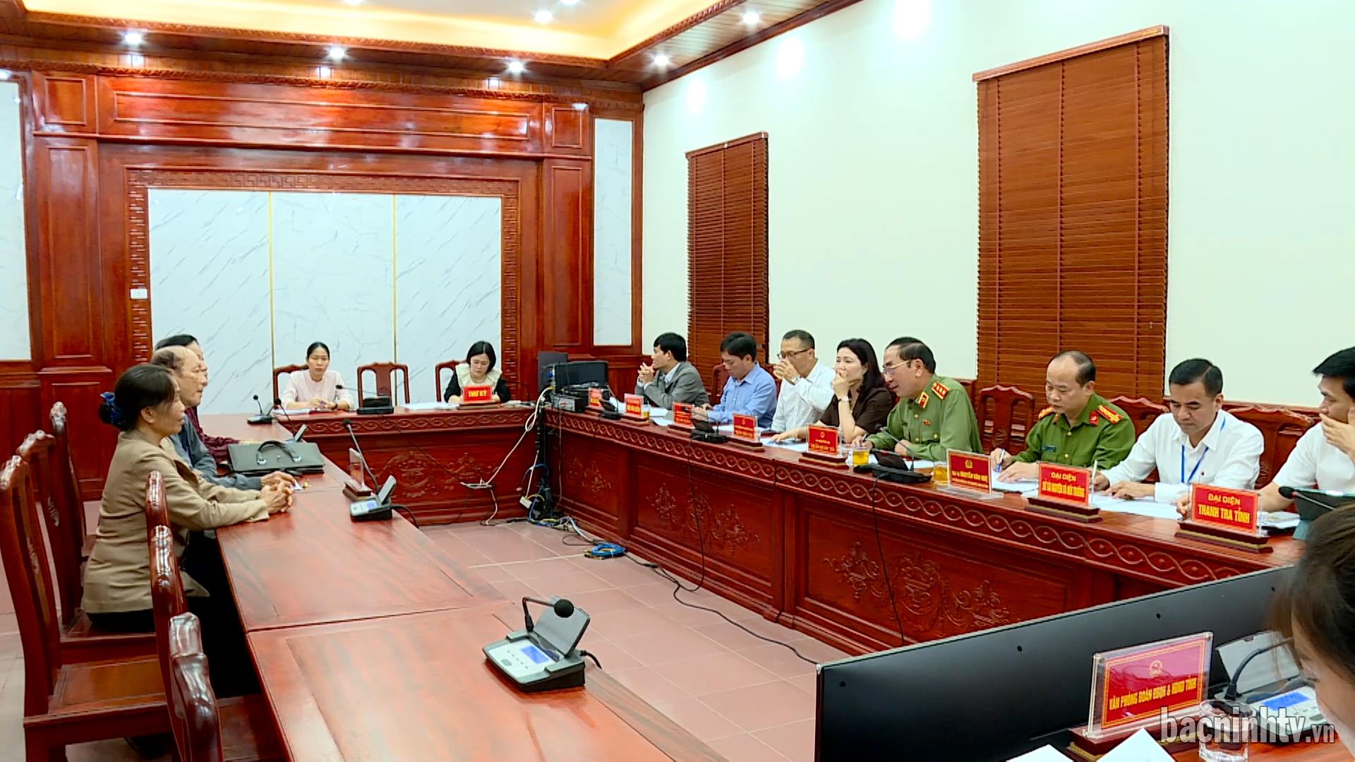 Thượng tướng Trần Quốc Tỏ tiếp công dân cùng Đoàn ĐBQH tỉnh Bắc Ninh