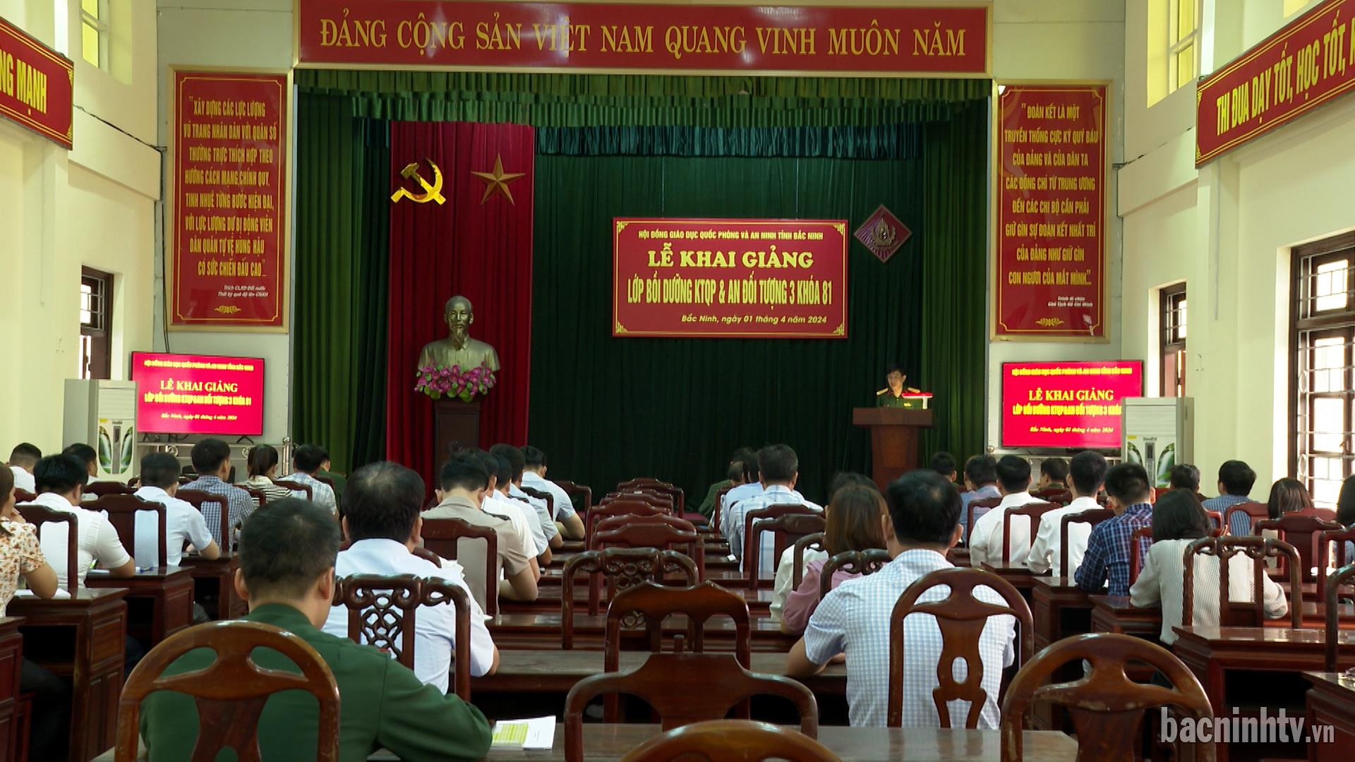 Khai giảng bồi dưỡng kiến thức quốc phòng, an ninh đối tượng 3 khóa 81