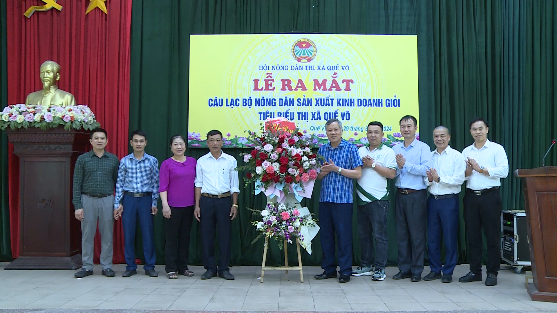 Ra mắt CLB Nông dân sản xuất, kinh doanh giỏi tiêu biểu thị xã Quế Võ