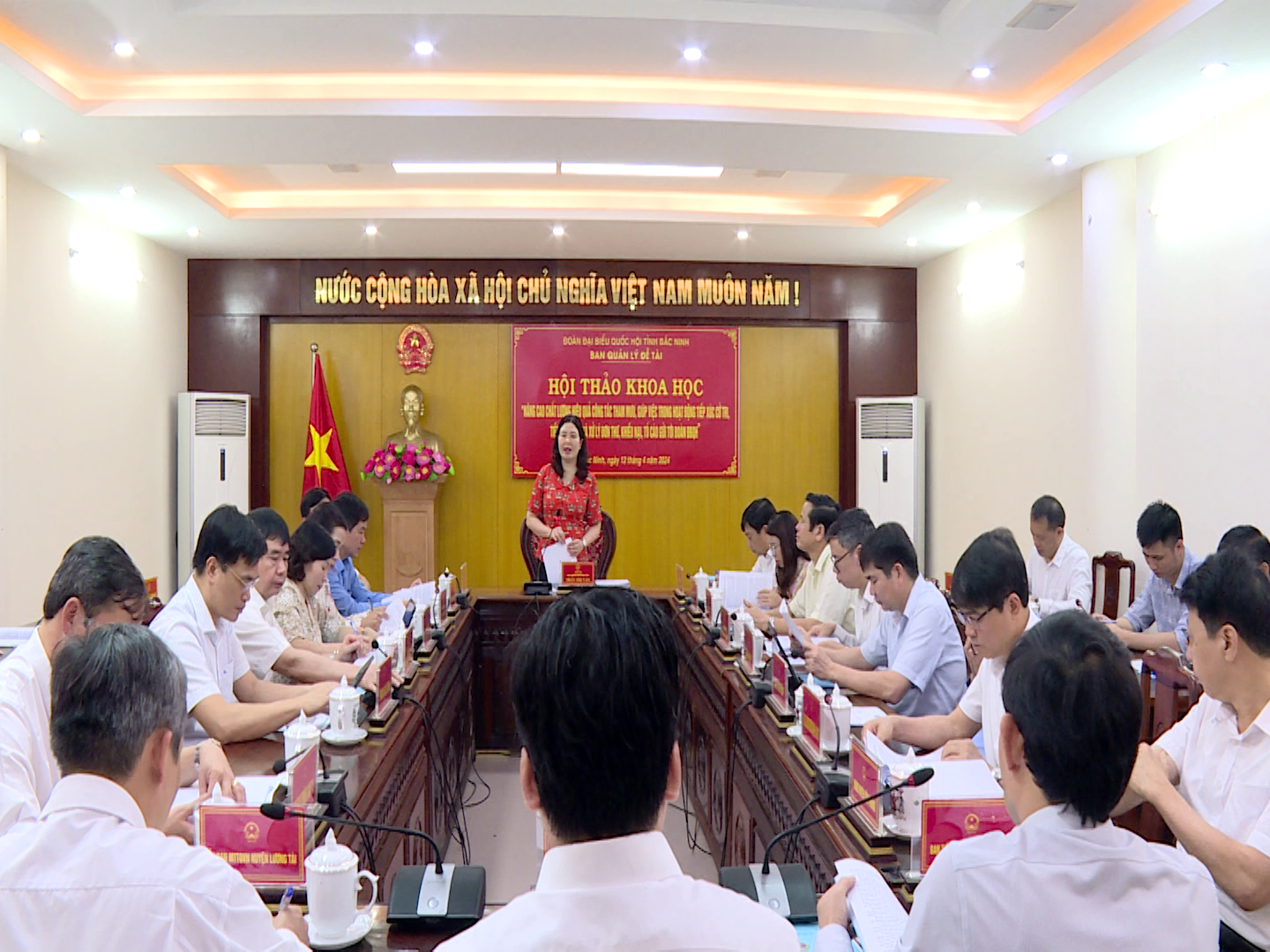 Nâng cao chất lượng hiệu quả công tác tham mưu, giúp việc trong hoạt động tiếp xúc cử tri, tiếp công dân