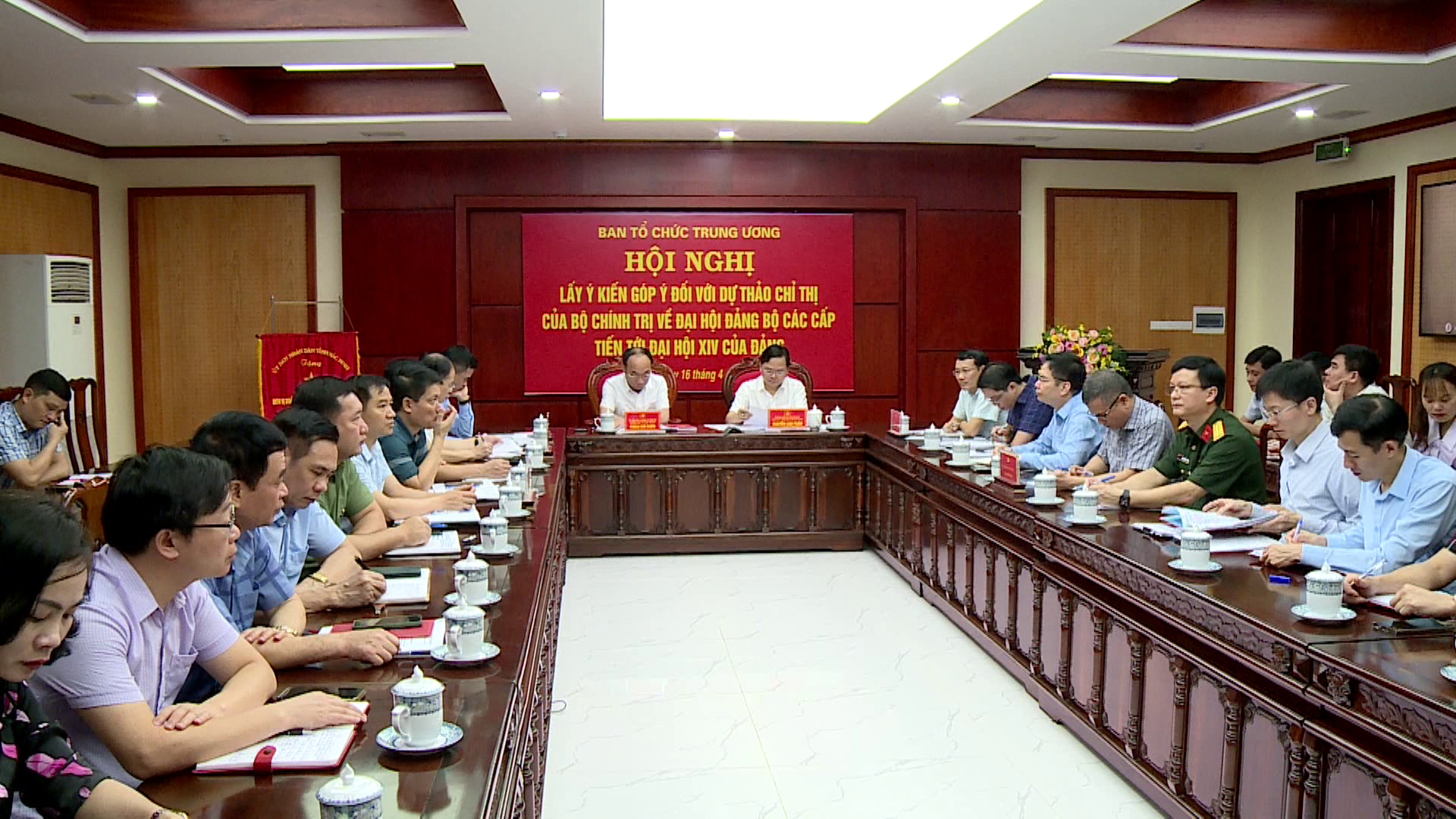 Lấy ý kiến góp ý Dự thảo Chỉ thị của Bộ Chính trị về Đại hội Đảng bộ các cấp