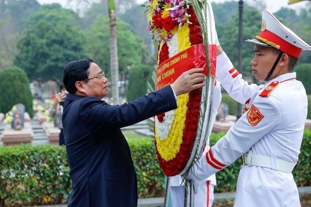 Thủ tướng dự gặp mặt, tri ân những người trực tiếp tham gia Chiến dịch Điện Biên Phủ