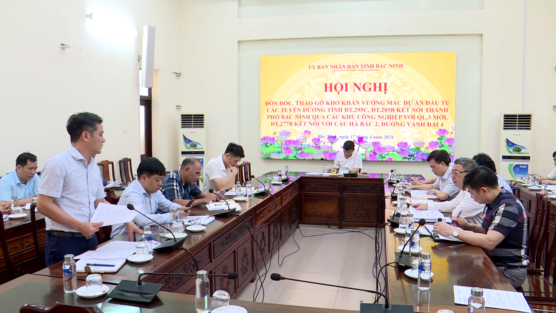Kiểm tra tiến độ các hạng mục còn lại của cầu Kinh Dương Vương và một số dự án tuyến đường tỉnh