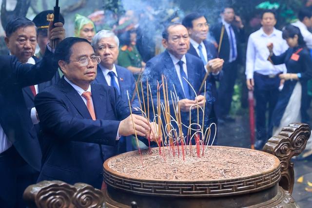Thủ tướng Phạm Minh Chính dự lễ dâng hương ngày Giỗ Tổ Hùng Vương