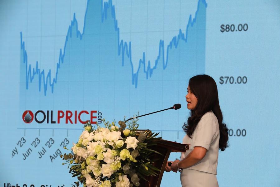 [Phóng sự ảnh]: Những góc nhìn đa chiều về bức tranh kinh tế quý 1-2024