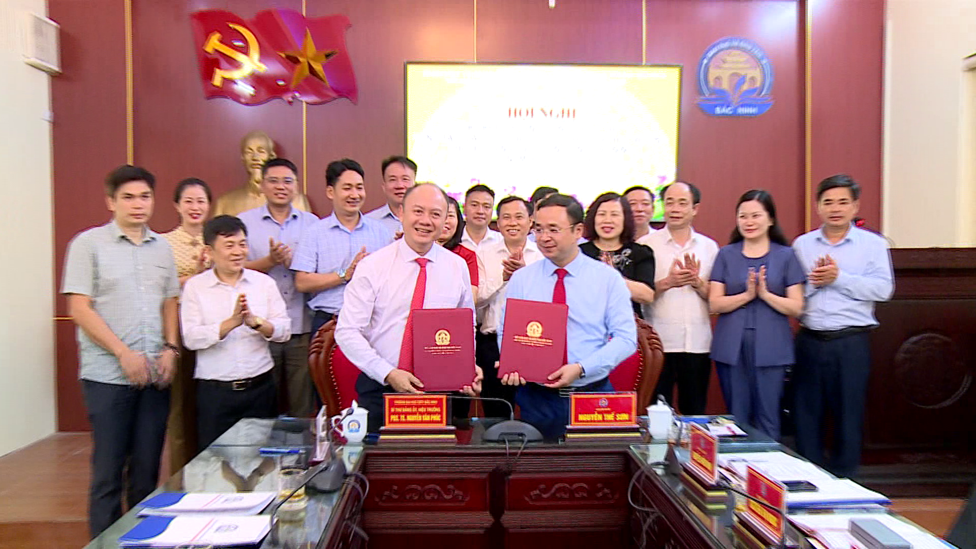 Ký kết chương trình phối hợp công tác giáo dục thể chất và thể thao học đường cho học sinh phổ thông