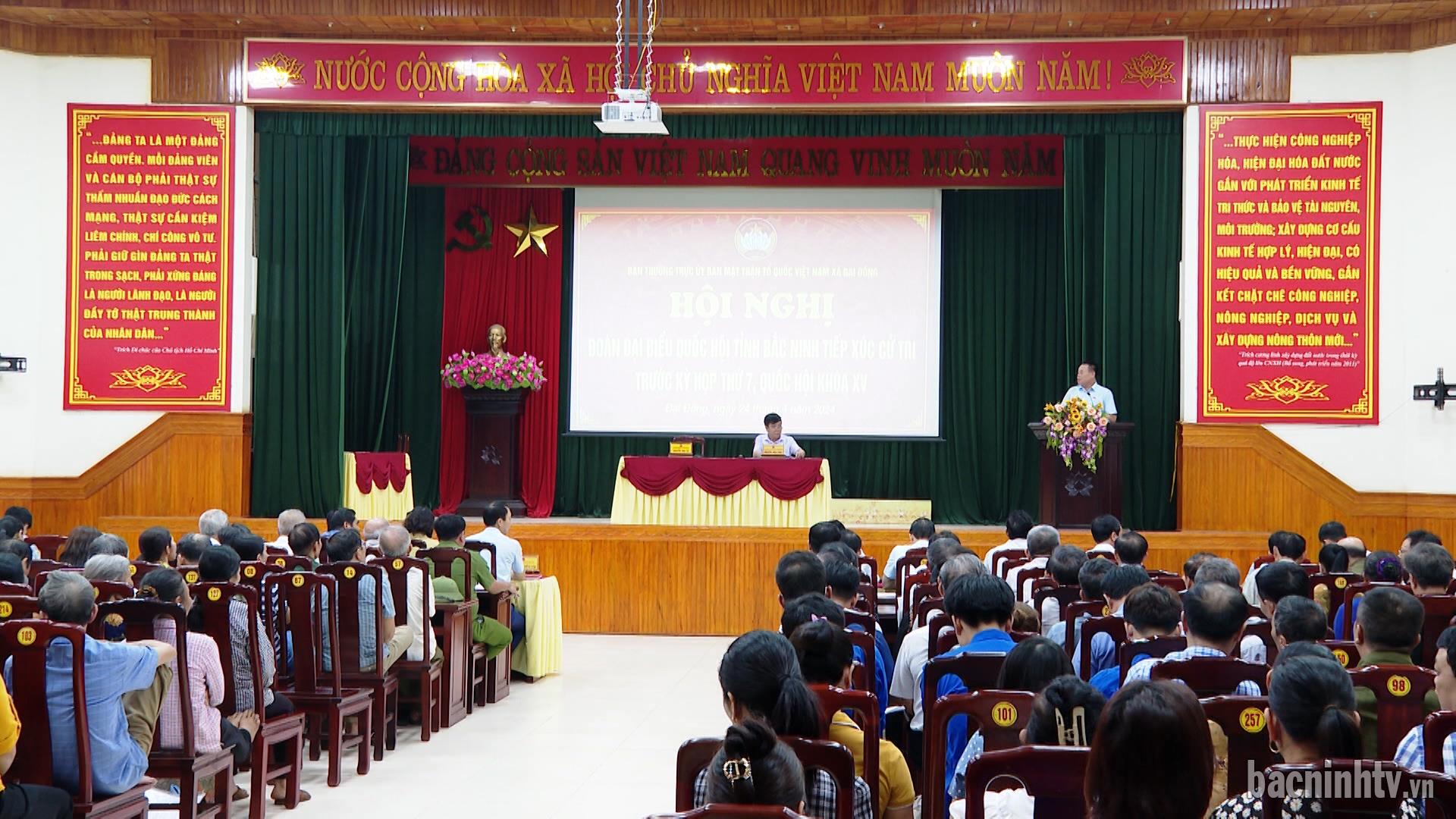 Đoàn Đại biểu Quốc hội tỉnh tiếp xúc cử tri tại các địa phương