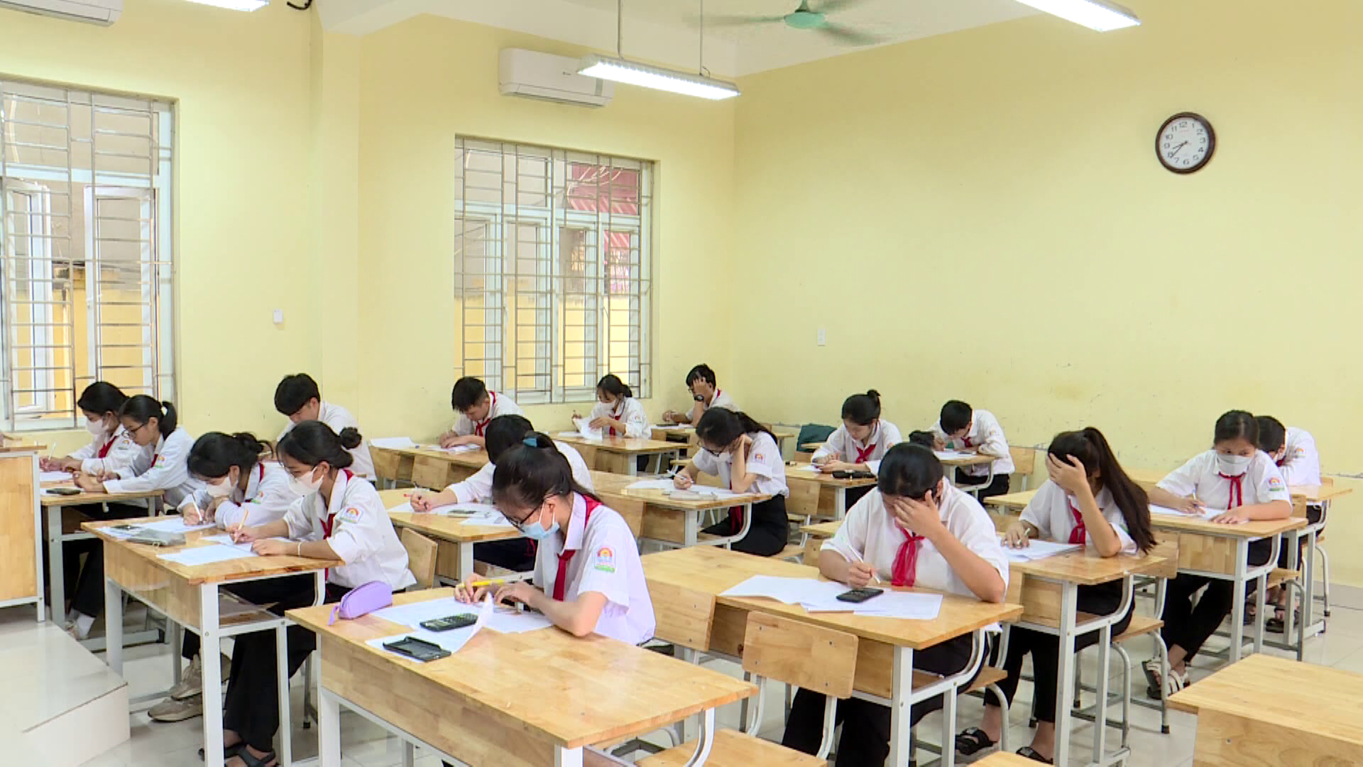 Tuyệt đối không được vận động, ép học sinh không đăng ký dự thi tuyển sinh vào lớp 10 THPT và lớp 6 THCS trọng điểm