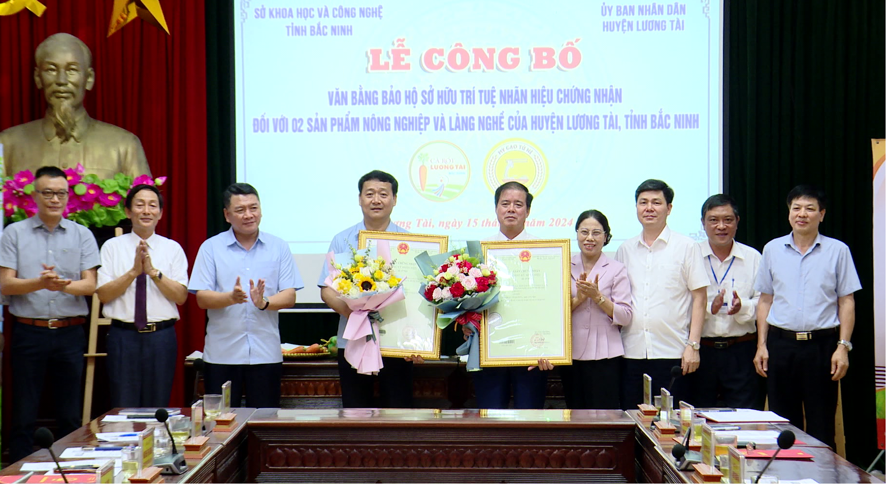 Công bố Nhãn hiệu chứng nhận Cà rốt Lương Tài và Mỳ gạo Tử Nê huyện Lương Tài