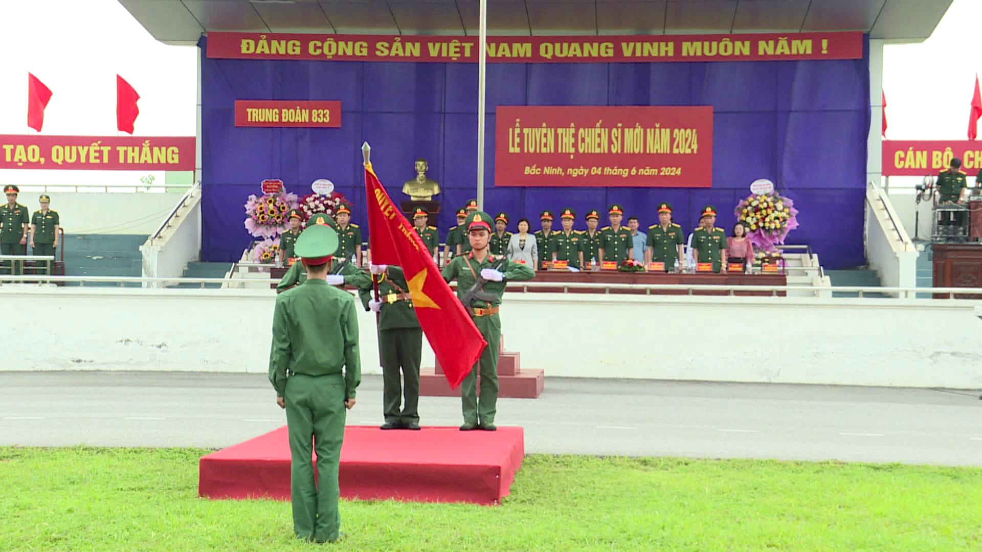 Lễ tuyên thệ chiến sĩ mới năm 2024