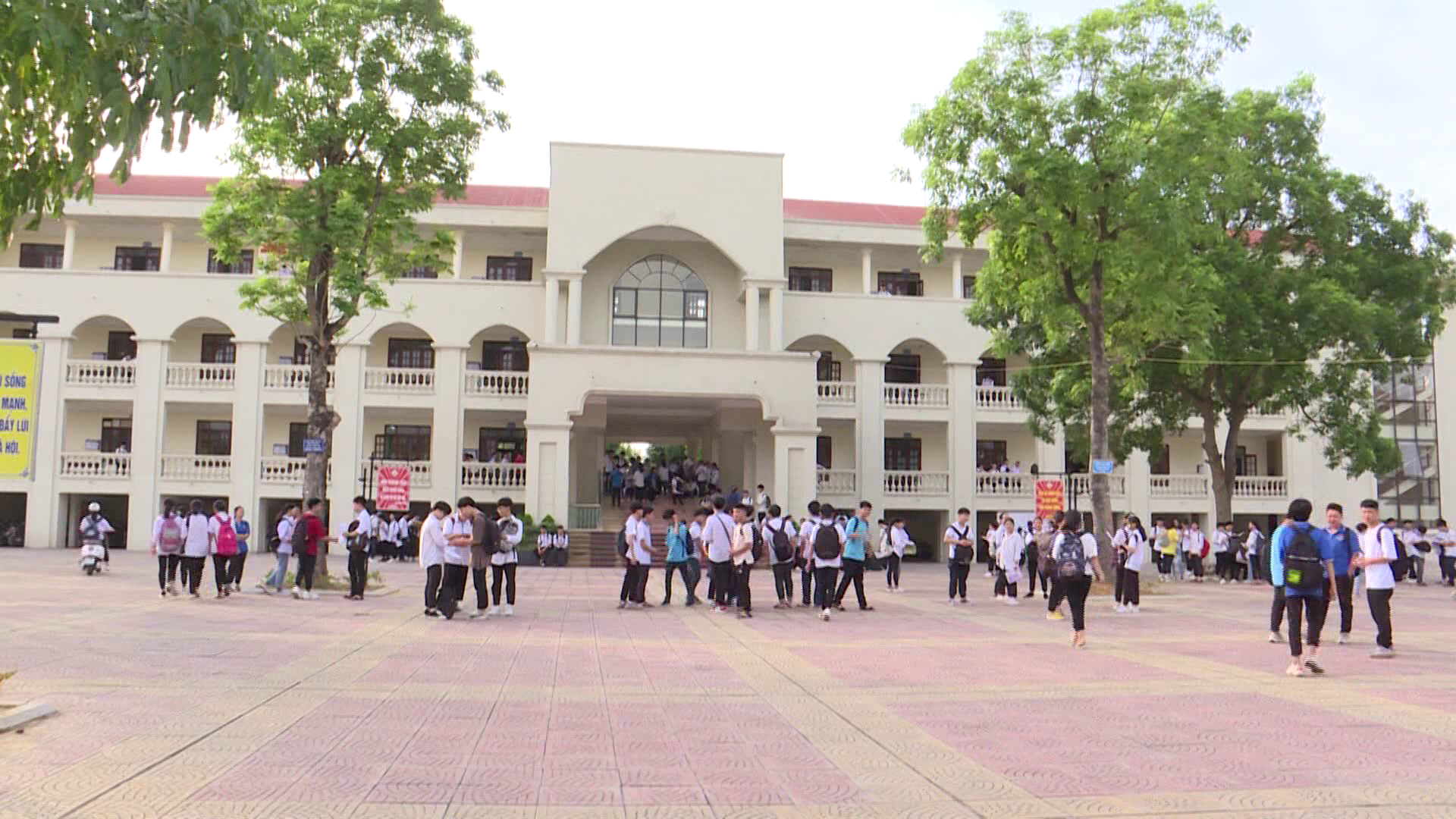 Tăng cường chỉ đạo, phối hợp tổ chức tốt các kỳ thi