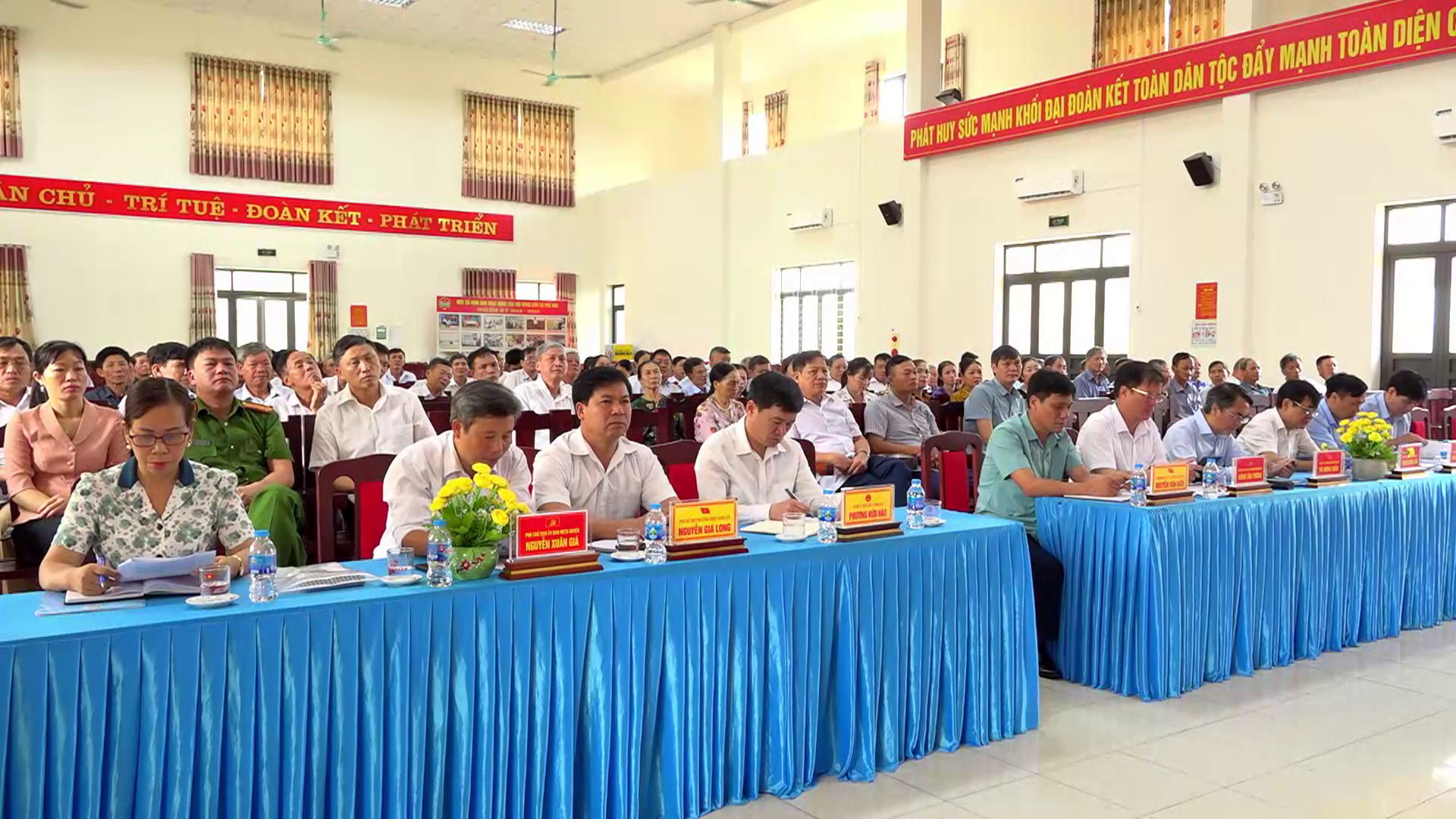 Đoàn đại biểu HĐND tỉnh tiếp xúc cử tri tại xã Phú Hoà, huyện Lương Tài