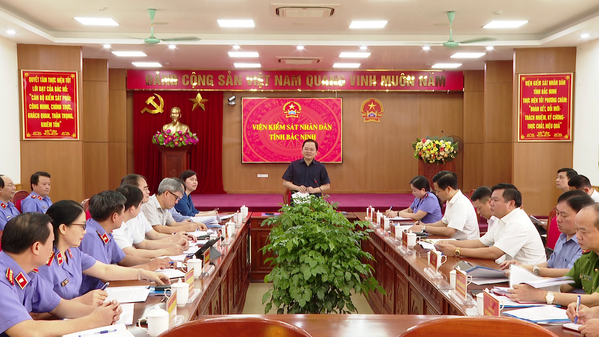 Bí thư Tỉnh ủy làm việc với Viện Kiểm sát nhân dân tỉnh