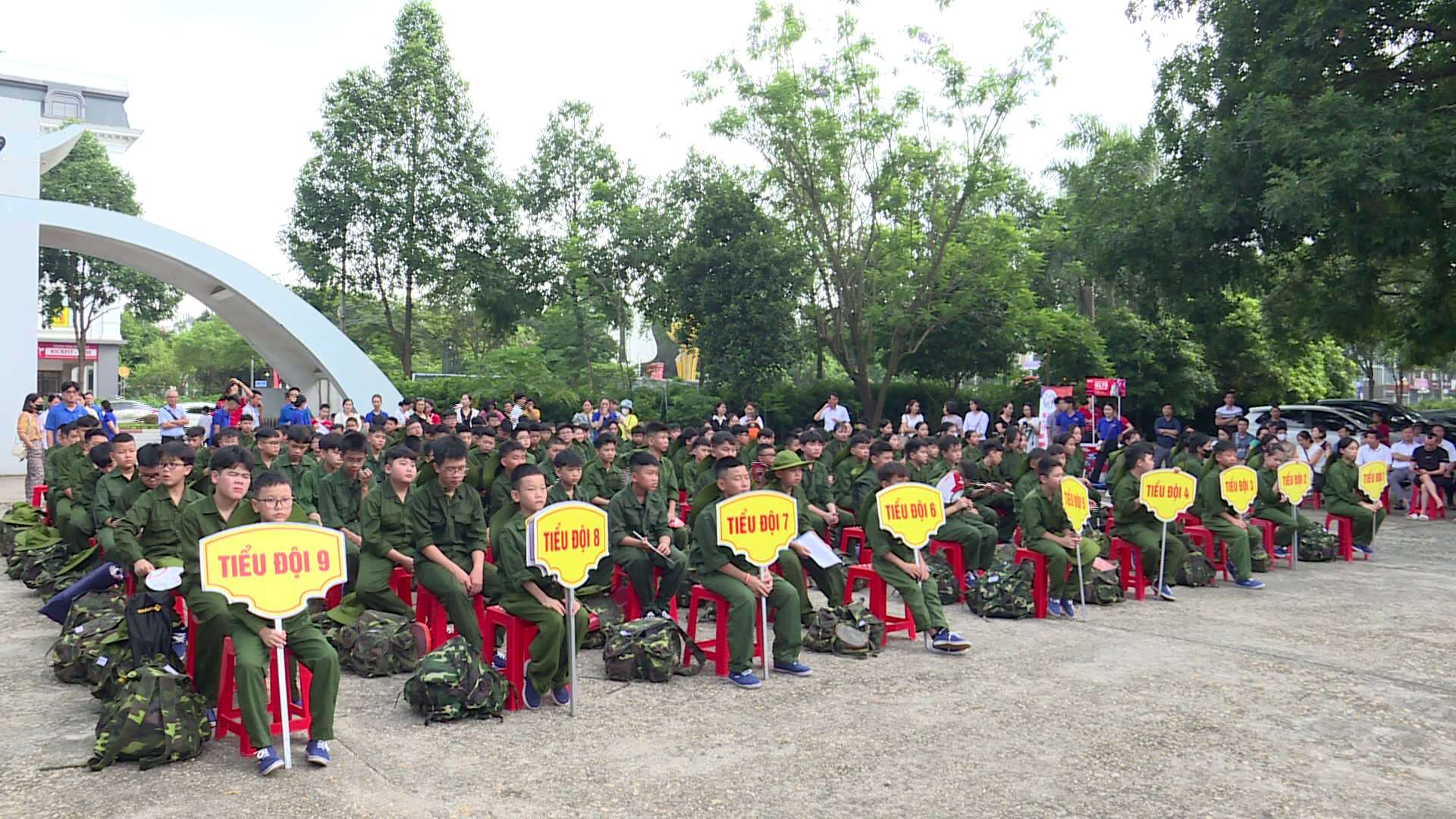 Xuất quân học kỳ quân đội khóa 2